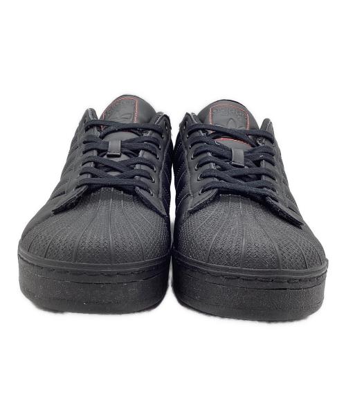 adidas（アディダス）adidas XLG atmos  SUPERSTAR XLG atmos COREBLACK/GOLDMETALLIC/RED（スーパースター エクストララージ アトモス） コアブラック サイズ:SIZE 27.5cmの古着・服飾アイテム