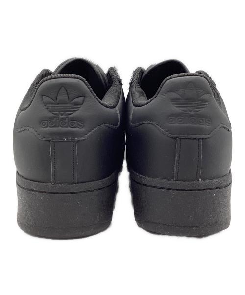 adidas（アディダス）adidas XLG atmos  SUPERSTAR XLG atmos COREBLACK/GOLDMETALLIC/RED（スーパースター エクストララージ アトモス） コアブラック サイズ:SIZE 27.5cmの古着・服飾アイテム