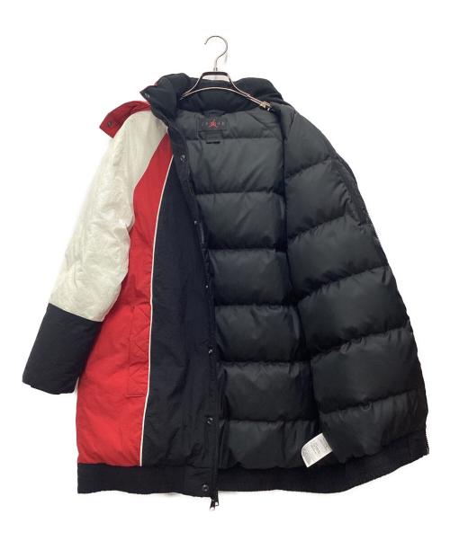 NIKE（ナイキ）NIKE (ナイキ) ベンチコート ホワイト×レッド サイズ:SIZE Mの古着・服飾アイテム