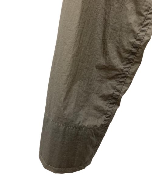 HERNO（ヘルノ）HERNO (ヘルノ) ナイロンジャケット グレー サイズ:SIZE 44の古着・服飾アイテム