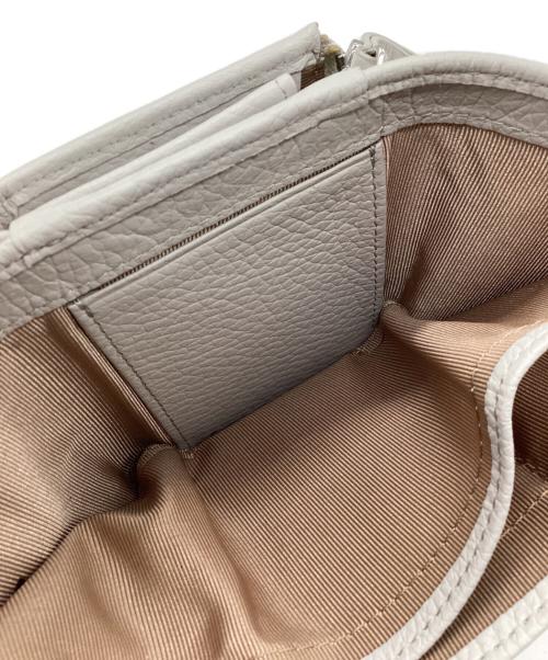 GIANNI CHIARINI（ジャンニ キアリーニ）GIANNI CHIARINI (ジャンニ キアリーニ) 2つ折り財布 グレーの古着・服飾アイテム