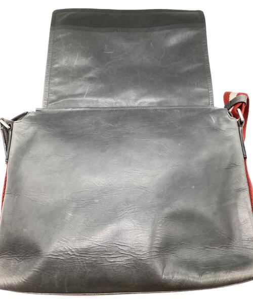 BALLY（バリー）BALLY (バリー) TEPOLT/355 メッセンジャーバッグ グレーの古着・服飾アイテム