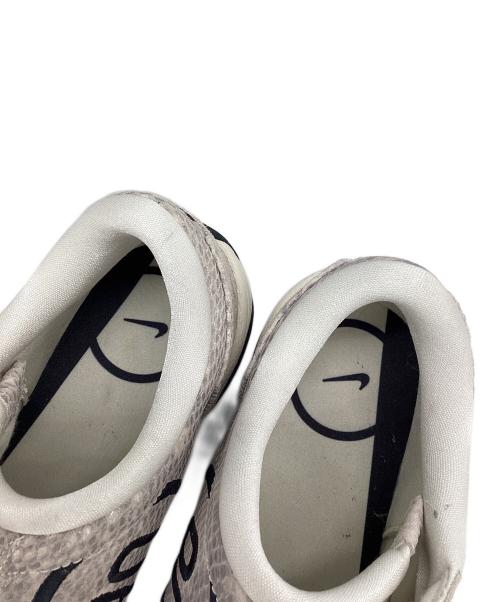 NIKE（ナイキ）NIKE (ナイキ) Pale Ivory and Black グレー サイズ:SIZE 24cmの古着・服飾アイテム