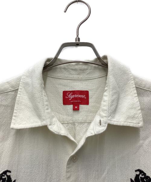 SUPREME（シュプリーム）Supreme (シュプリーム) 23SS Needlepoint Shirt　半袖シャツ ホワイト サイズ:SIZE Mの古着・服飾アイテム