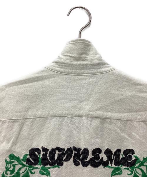 SUPREME（シュプリーム）Supreme (シュプリーム) 23SS Needlepoint Shirt　半袖シャツ ホワイト サイズ:SIZE Mの古着・服飾アイテム