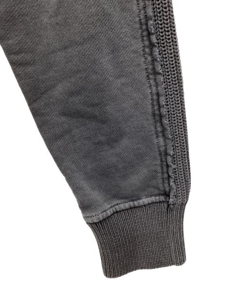 DIESEL（ディーゼル）DIESEL (ディーゼル) ドッキングスウェット グレー サイズ:SIZE Mの古着・服飾アイテム