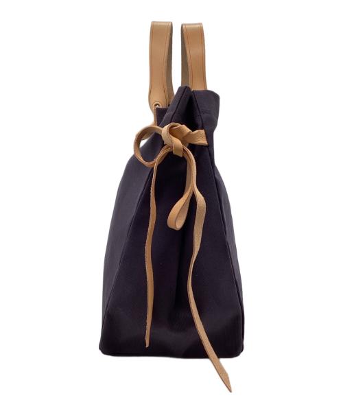 IL BISONTE（イル ビゾンテ）IL BISONTE (イル ビゾンテ) ハンドバッグ ブラックの古着・服飾アイテム