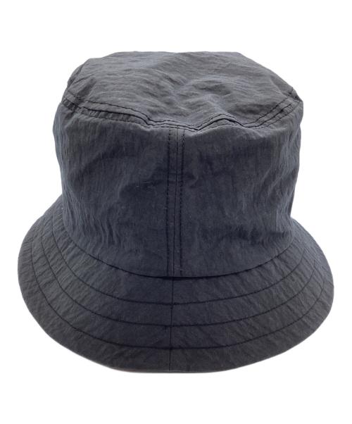is-ness（イズネス）is-ness (イズネス) SALT SHRINKAGE BUCKET HAT ブラックの古着・服飾アイテム