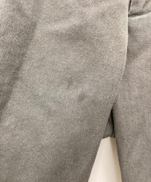STEVEN ALAN（スティーブンアラン）STEVEN ALAN (スティーブンアラン) タックパンツ ライトグレー サイズ:SIZE Mの古着・服飾アイテム