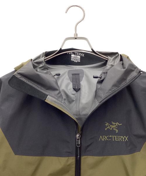 ARC'TERYX（アークテリクス）ARC'TERYX (アークテリクス) Oshman's (オッシュマンズ) Beta SL Jacket ナイロンジャケット 20周年 別注 オリーブ サイズ:SIZE Sの古着・服飾アイテム
