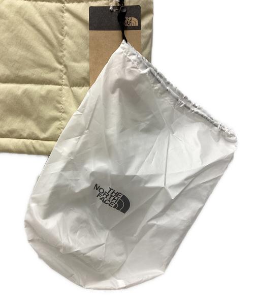 THE NORTH FACE（ザ ノース フェイス）THE NORTH FACE (ザ ノース フェイス) メドウウォームベスト アイボリー サイズ:SIZE XL 未使用品の古着・服飾アイテム