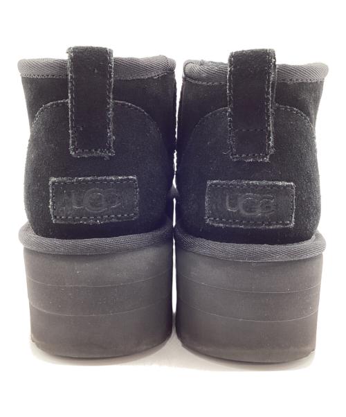 UGG（アグ）UGG (アグ) CLASSIC ULTRA MINI PLATFORM ムートンブーツ ブラック サイズ:SIZE 26cmの古着・服飾アイテム