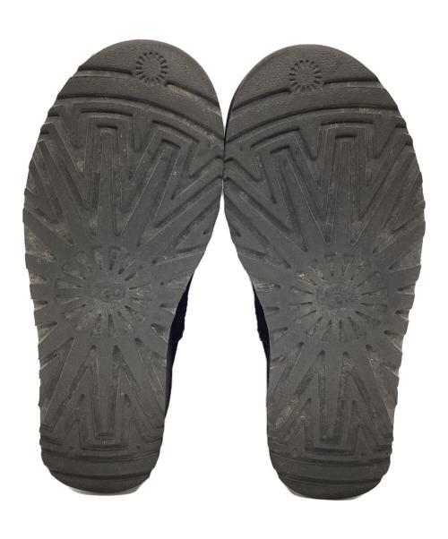 UGG（アグ）UGG (アグ) CLASSIC ULTRA MINI PLATFORM ムートンブーツ ブラック サイズ:SIZE 26cmの古着・服飾アイテム