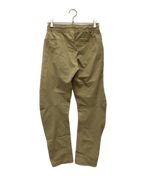 NIKE（ナイキ）NIKE (ナイキ) ウーブンパンツ ナイロンパンツ ベージュ サイズ:SIZE Sの古着・服飾アイテム