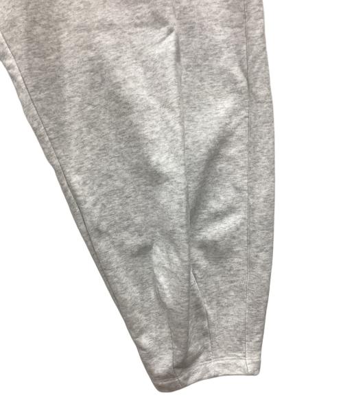 NIKE（ナイキ）NIKE (ナイキ) NIKE AS M NK CLUB FT OVERSIZED PANT BIRCH HEATHER/WHITE/WHITE スウェットパンツ グレー サイズ:SIZE Mの古着・服飾アイテム