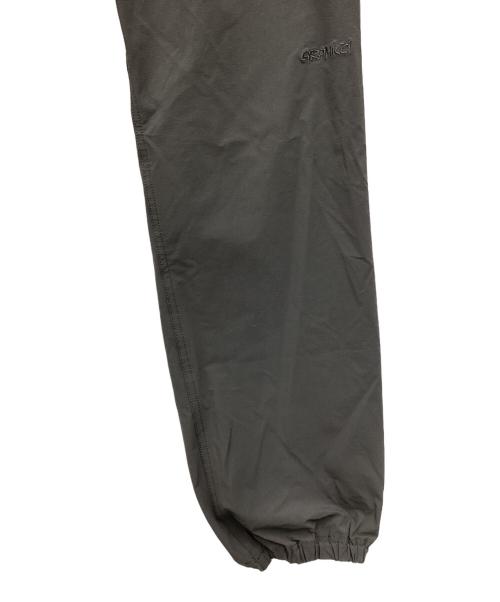 GRAMICCI（グラミチ）GRAMICCI (グラミチ) 4WAYストレッチパンツ グレー サイズ:SIZE Mの古着・服飾アイテム