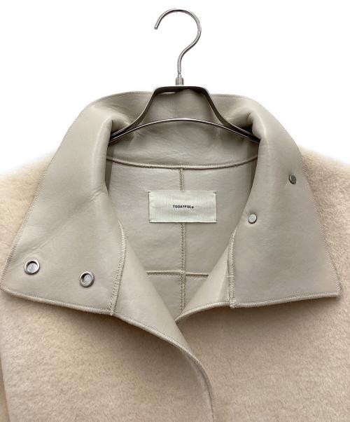 TODAYFUL（トゥデイフル）TODAYFUL (トゥデイフル) スタンドカラーボアジャケット ベージュ サイズ:SIZE 38の古着・服飾アイテム