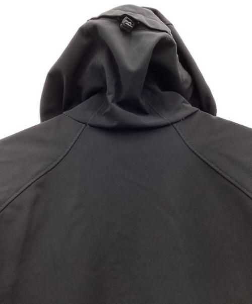 Columbia（コロンビア）Columbia (コロンビア) サンティアゴソフトシェル ジャケット ブルゾン ブラック サイズ:SIZE Mの古着・服飾アイテム