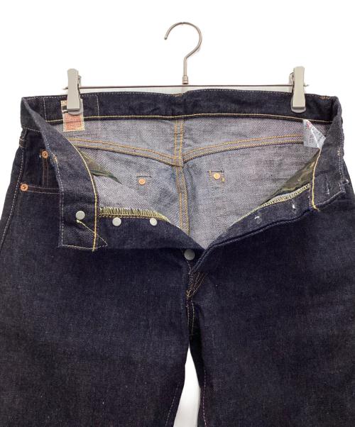 MOMOTARO JEANS（桃太郎ジーンズ）MOMOTARO JEANS (桃太郎ジーンズ) デニムパンツ TASCA4D インディゴ サイズ:SIZE 34 未使用品の古着・服飾アイテム