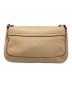 GUCCI (グッチ) チェーンショルダーバッグ ベージュ：31000円