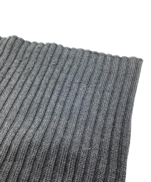 Maison Margiela（メゾンマルジェラ）Maison Margiela (メゾンマルジェラ) ネックウォーマー グレーの古着・服飾アイテム