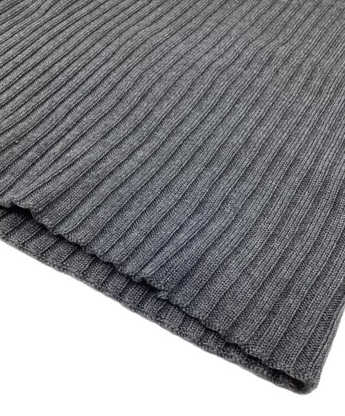 Maison Margiela（メゾンマルジェラ）Maison Margiela (メゾンマルジェラ) ネックウォーマー グレーの古着・服飾アイテム