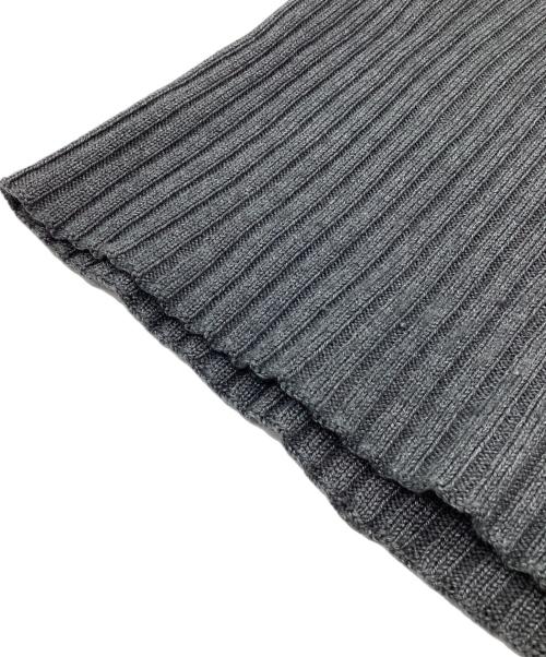 Maison Margiela（メゾンマルジェラ）Maison Margiela (メゾンマルジェラ) ネックウォーマー グレーの古着・服飾アイテム