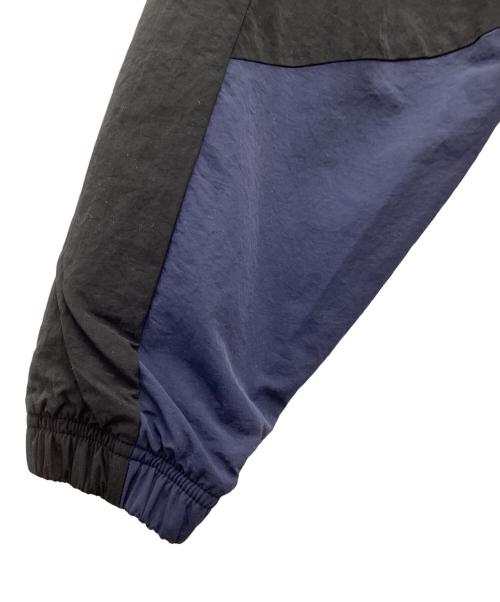 UMBRO（アンブロ）UMBRO (アンブロ) THE THIRD ウィンドジャケット ネイビー×ブラック サイズ:SIZE L 未使用品の古着・服飾アイテム