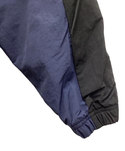 UMBRO（アンブロ）UMBRO (アンブロ) THE THIRD ウィンドジャケット ネイビー×ブラック サイズ:SIZE L 未使用品の古着・服飾アイテム