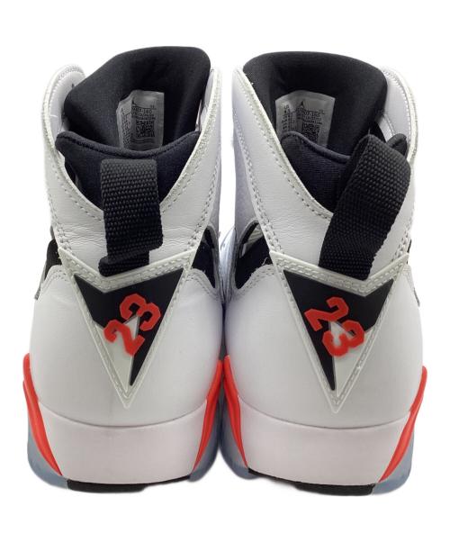 NIKE（ナイキ）NIKE (ナイキ) ローカットスニーカー Air Jordan 7 Retro ホワイト サイズ:SIZE 27.5cmの古着・服飾アイテム