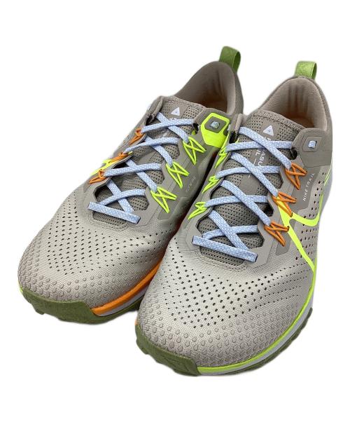 NIKE（ナイキ）NIKE (ナイキ) React Pegasus Trail 4 ライトグレー サイズ:SIZE 27.5cmの古着・服飾アイテム