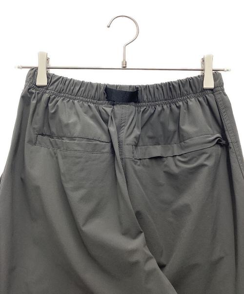 GRAMICCI（グラミチ）GRAMICCI (グラミチ) ストレッチパンツ グレー サイズ:SIZE Sの古着・服飾アイテム