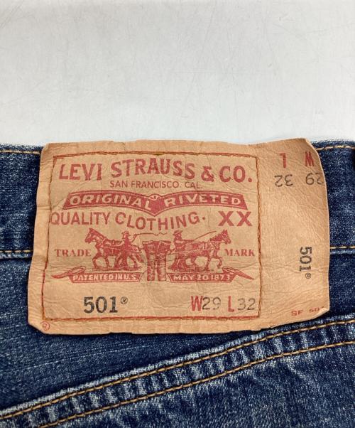 LEVI'S（リーバイス）LEVI'S (リーバイス) デニムパンツ 501 90s フィリピン製 ボタン裏359 ブルー サイズ:SIZE W29×L32の古着・服飾アイテム