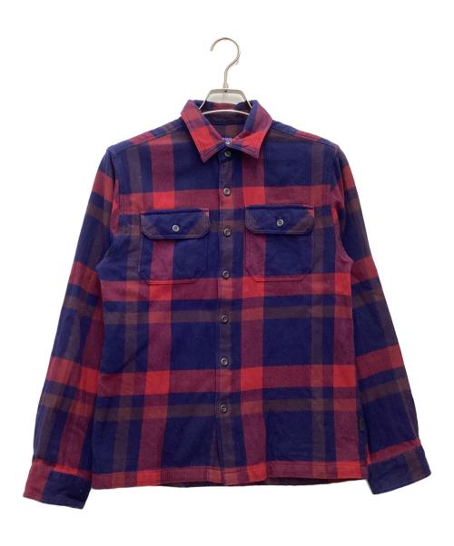 Patagonia（パタゴニア）Patagonia (パタゴニア) 長袖シャツ レッド×ネイビー サイズ:SIZE XSの古着・服飾アイテム