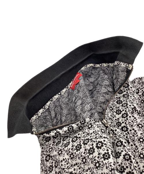 SUPREME（シュプリーム）Supreme (シュプリーム) Floral Jacquard Zip L/S ハーフジップスウェット 18FW ホワイト×ブラック サイズ:SIZE Lの古着・服飾アイテム