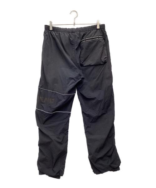 SUPREME（シュプリーム）Supreme (シュプリーム) ナイロンパンツ ブラック サイズ:SIZE Mの古着・服飾アイテム