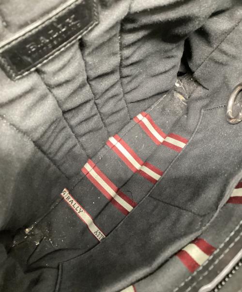 BALLY（バリー）BALLY (バリー) レザーショルダーバッグ ブラックの古着・服飾アイテム