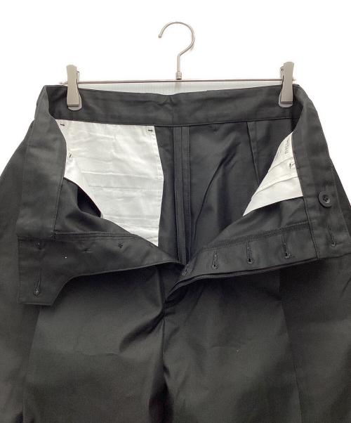 NESHU（-）NESHU (-) straight tuck pants スラックス ブラック サイズ:SIZE Lの古着・服飾アイテム