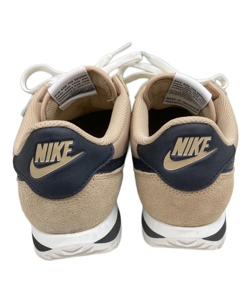 NIKE（ナイキ）NIKE (ナイキ) ローカットスニーカー ベージュ サイズ:23.5の古着・服飾アイテム