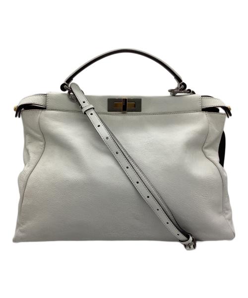 FENDI（フェンディ）FENDI (フェンディ) ピーカブー ラージ トートバッグ ホワイトの古着・服飾アイテム