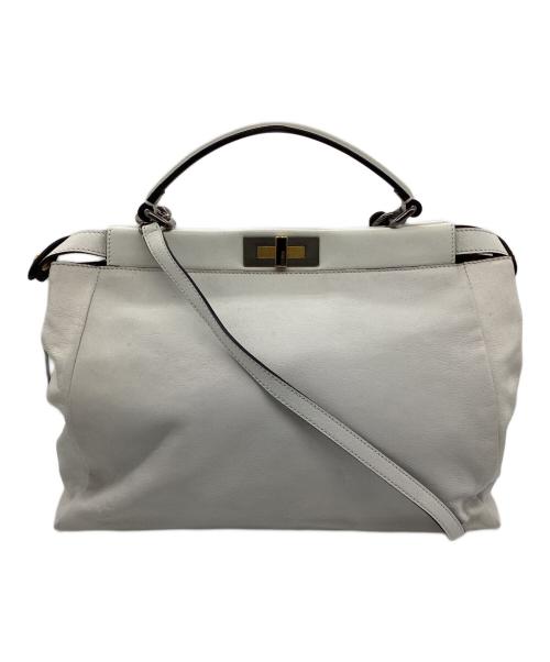 FENDI（フェンディ）FENDI (フェンディ) ピーカブー ラージ トートバッグ ホワイトの古着・服飾アイテム