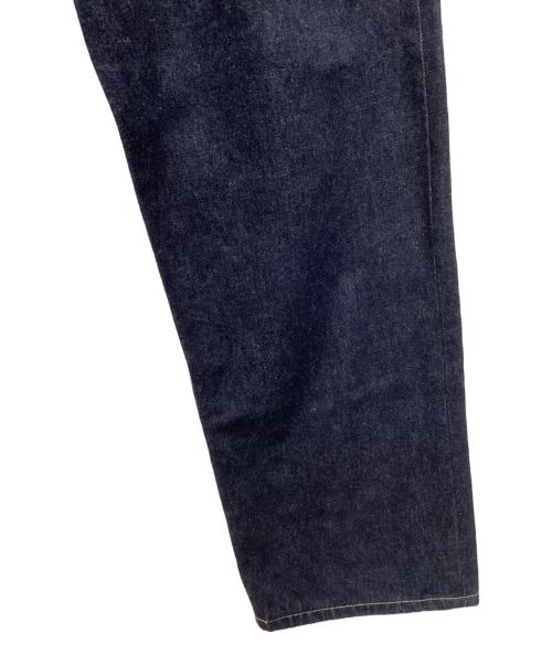 HERILL（ヘリル）HERILL (ヘリル) 4PK デニムタックパンツ ネイビー サイズ:SIZE 2の古着・服飾アイテム