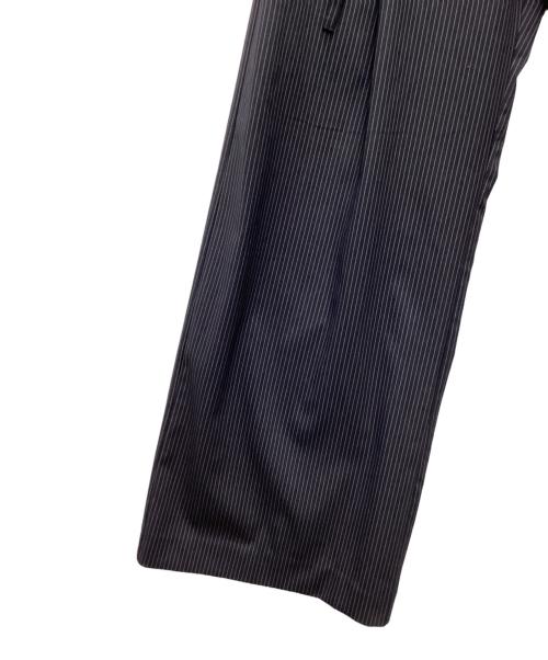 LAGUA GEM（ラグアジェム）LAGUA GEM (ラグアジェム) WAIST DESIGN STRIPE スラックス ネイビー サイズ:SIZE Mの古着・服飾アイテム