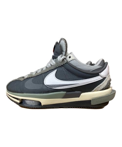 NIKE（ナイキ）NIKE (ナイキ) sacai (サカイ) Zoom Cortez グレー サイズ:cm 23の古着・服飾アイテム