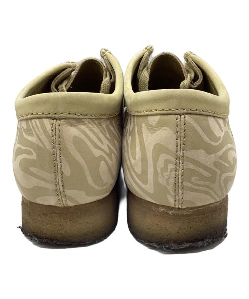 CLARKS（クラークス）CLARKS (クラークス) Wu Wear Wu Tang Clan (ウーウェアー ウータンクラン) ワラビーシューズ ベージュ サイズ:SIZE 27cmの古着・服飾アイテム