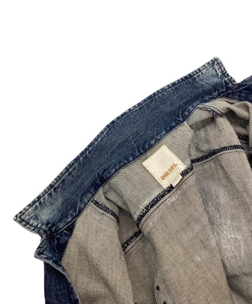 DIESEL（ディーゼル）DIESEL (ディーゼル) ペイントデニムジャケット ブルー サイズ:SIZE Sの古着・服飾アイテム