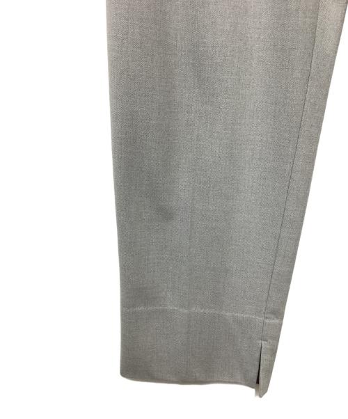 YORI（ヨリ）yori (ヨリ) テーパードパンツ グレー サイズ:SIZE 34の古着・服飾アイテム