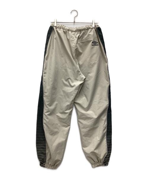 UMBRO（アンブロ）UMBRO (アンブロ) 9090 (9090) Gradation Nylon Pants ベージュ×グレー サイズ:SIZE Lの古着・服飾アイテム