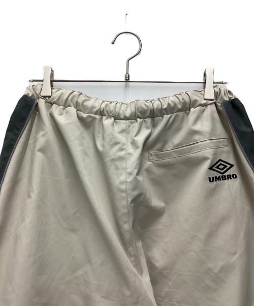 UMBRO（アンブロ）UMBRO (アンブロ) 9090 (9090) Gradation Nylon Pants ベージュ×グレー サイズ:SIZE Lの古着・服飾アイテム