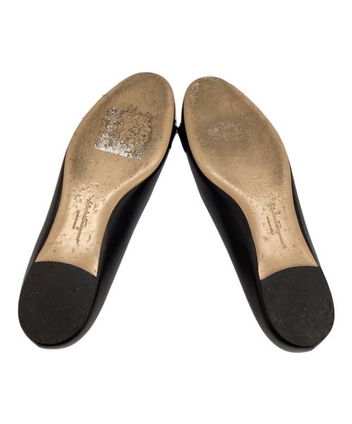 Salvatore Ferragamo（サルヴァトーレ フェラガモ）Salvatore Ferragamo (サルヴァトーレ フェラガモ) パンプス ブラック サイズ:SIZE 24.5cmの古着・服飾アイテム